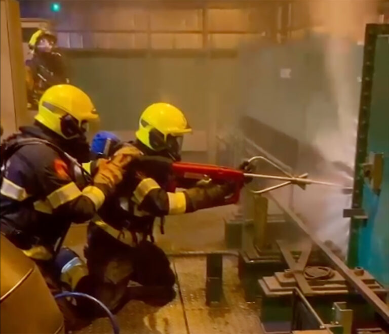 Schoorsteenbrand Industrie UHD blussyteem